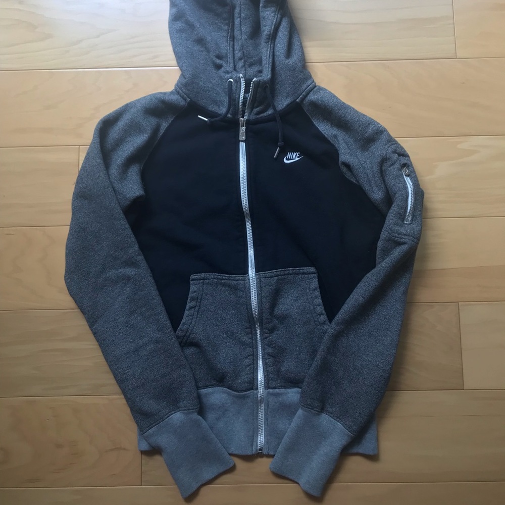 Nike zip up jacket